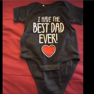 Brand new, never worn Best Dad Ever Baby Boys / Girls Bodysuit